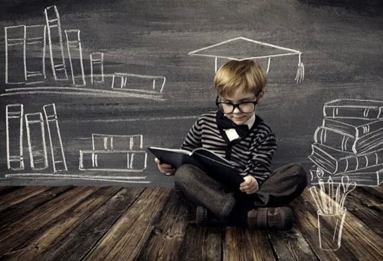 ۲۰ روش موثر برای رفع خواب آلودگی هنگام مطالعه
